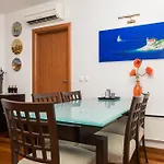 Irisa Art Apartment Makarska