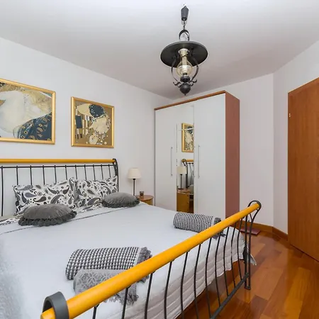 Апартаменты Irisa Art *